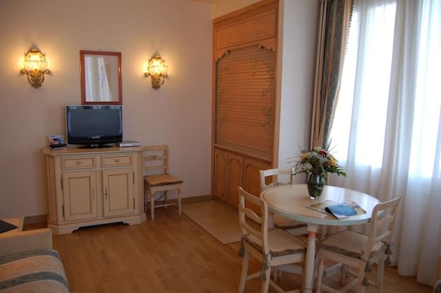 Suite, Lagoon View (Twin beds on request)