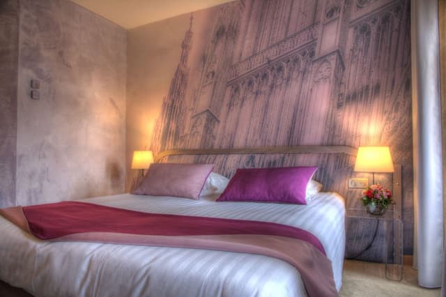 Double Room (Cathedral View)