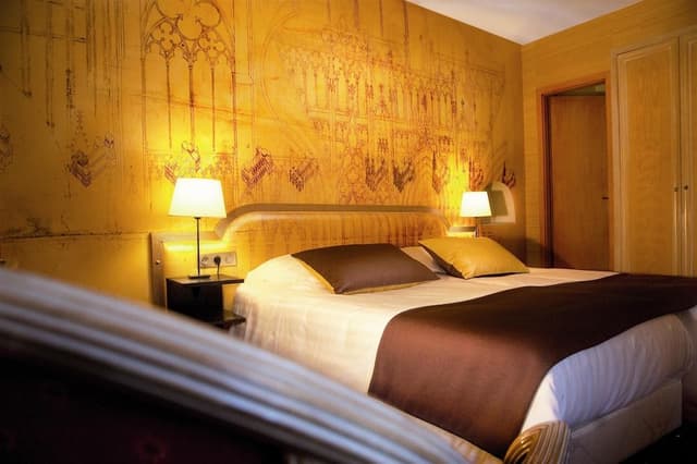 Double Room (Cosy - with attic or courtyard view)