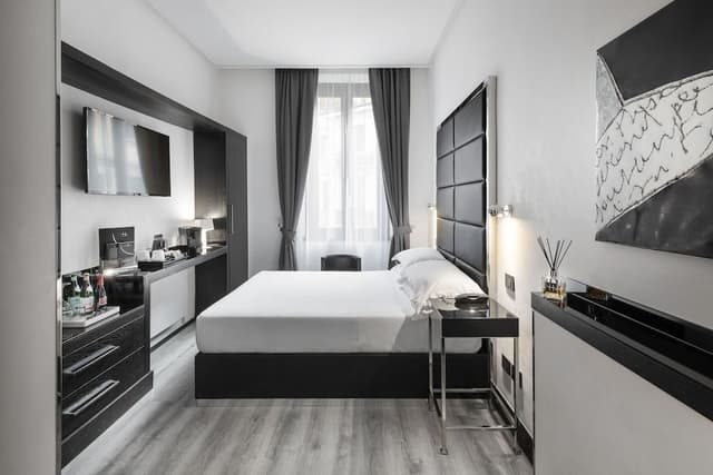 Classic Double Room