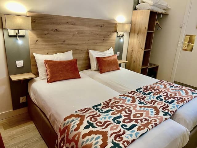 Classic Twin Room
