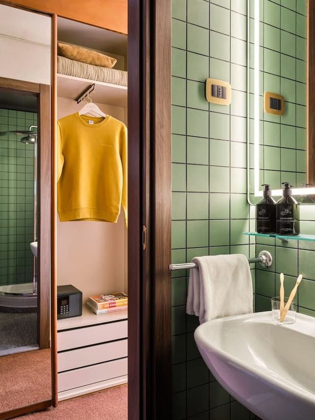 Single Room