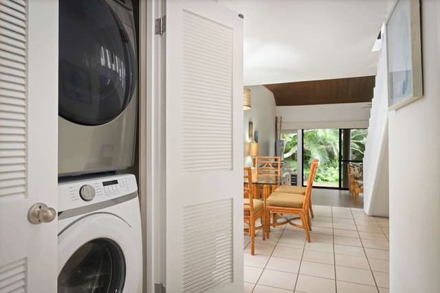 Suite, 1 Bedroom, Garden View