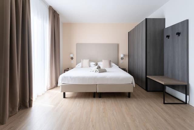 Superior Double or Twin Room, 1 Bedroom, Balcony, Partial Sea View