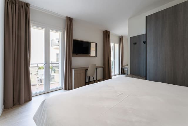 Family Room, Balcony, Partial Sea View