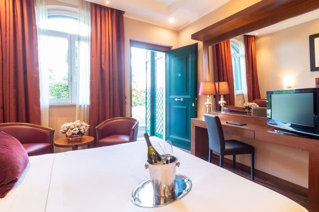 Double Room Single Use