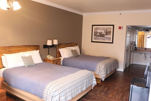 Superior Room, 2 Queen Beds, Accessible,Ground Floor (Pet Friendly with Pet Fee)