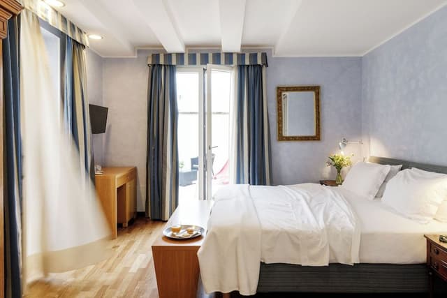 Classic Double or Twin Room