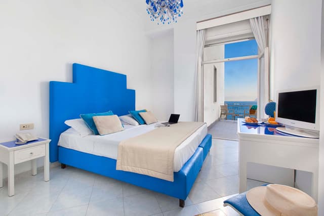 MAESTRALE - Double Room with Balcony, Terrace and Sea View
