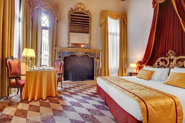 Royal Suite