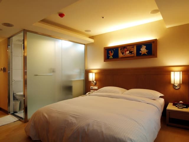 Business Room, 1 Queen Bed