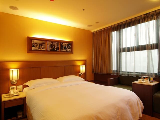 Business Room, 1 Queen Bed