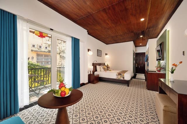 Superior Room, Garden View