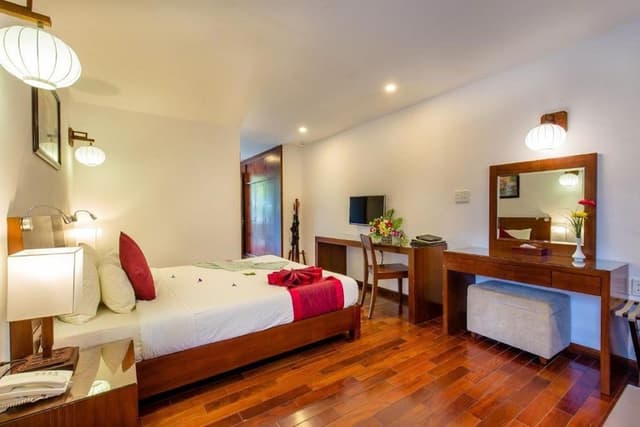 Superior Room, Garden View