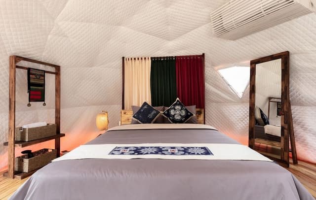 Deluxe Tent