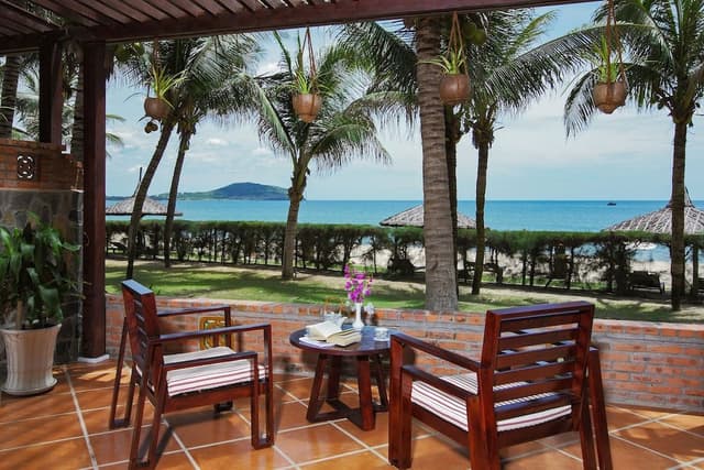 Bungalow Garden/Pool view