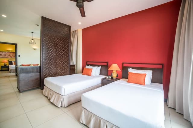 Executive Suite