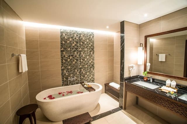 Signature Suite