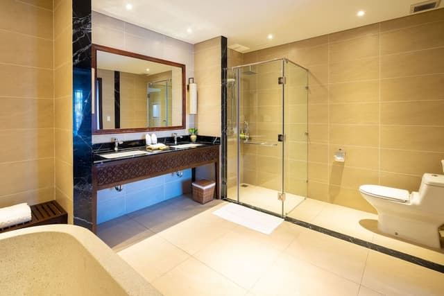 Signature Suite