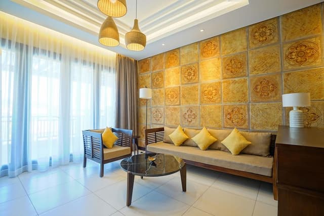 Signature Suite