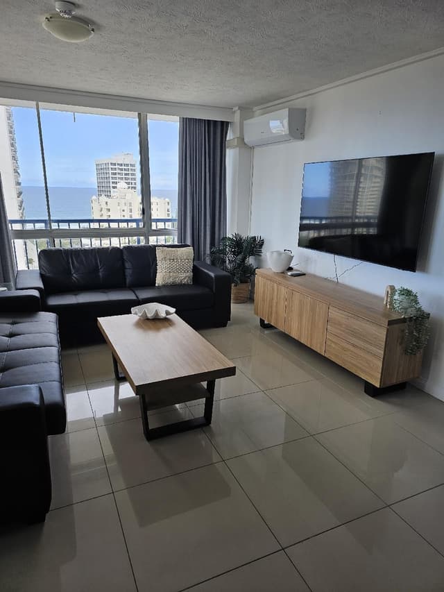 2 Bedroom Deluxe Apartment 