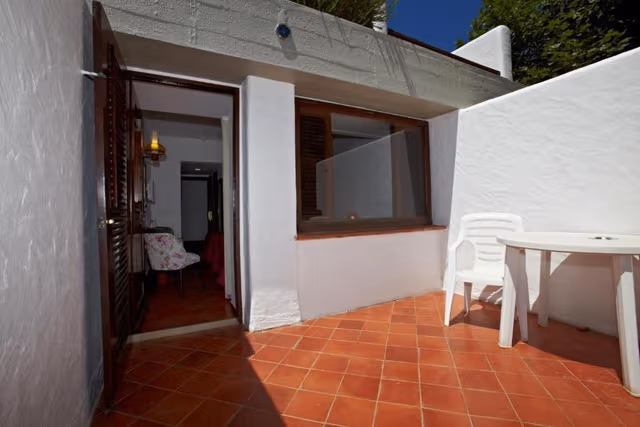 Double or Twin Room with Sea View