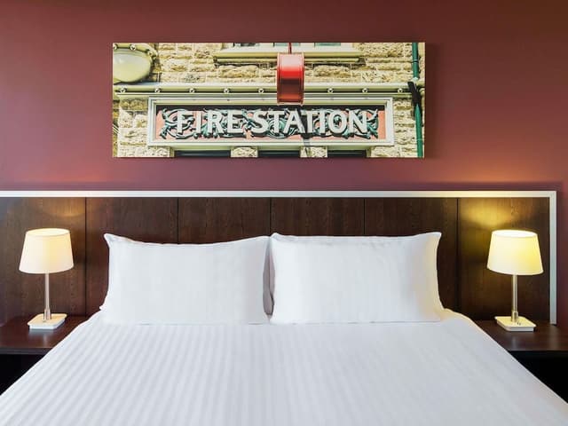 Deluxe Room, 1 Queen Bed, Balcony