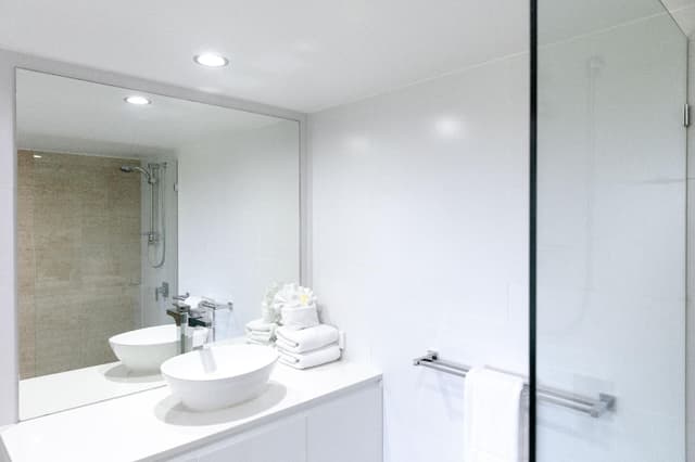 2 Bedroom