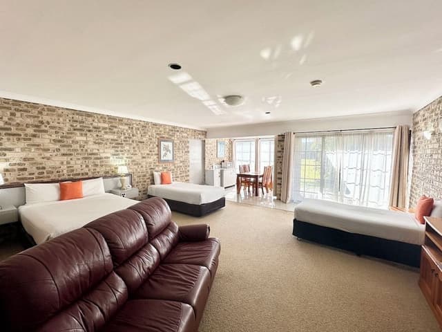 Standard Family Room