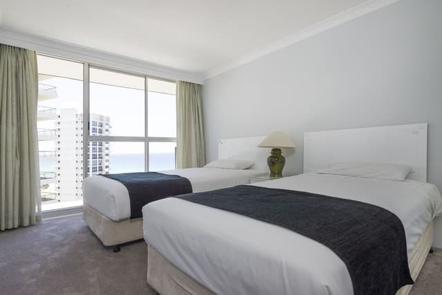 2 Bdrm Standard Beachfront Apt