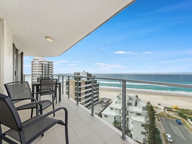 2 Bdrm Superior Beachfront Apt