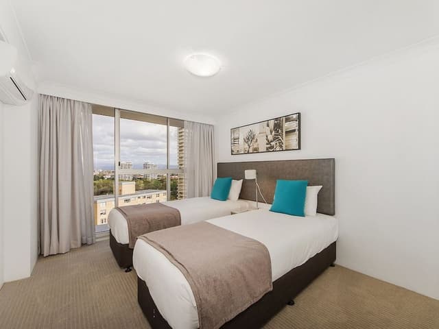 2 Bdrm Superior Beachfront Apt