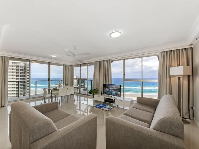 2 Bdrm Superior Beachfront Apt