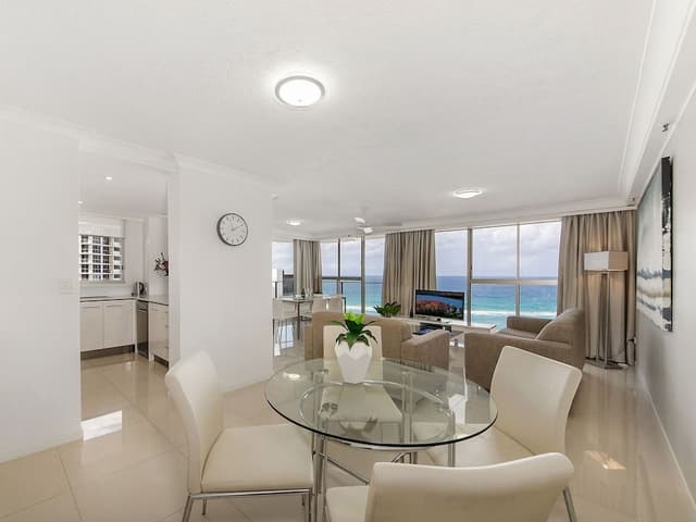 2 Bdrm Superior Beachfront Apt