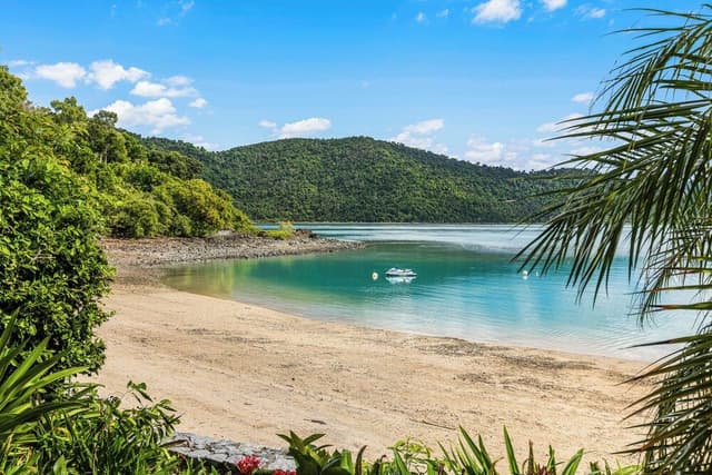 One Bedroom Beachfront Bungalow