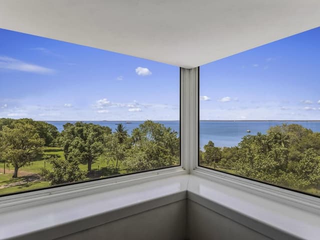 Superior Room, 1 Queen Bed, Harbor View
