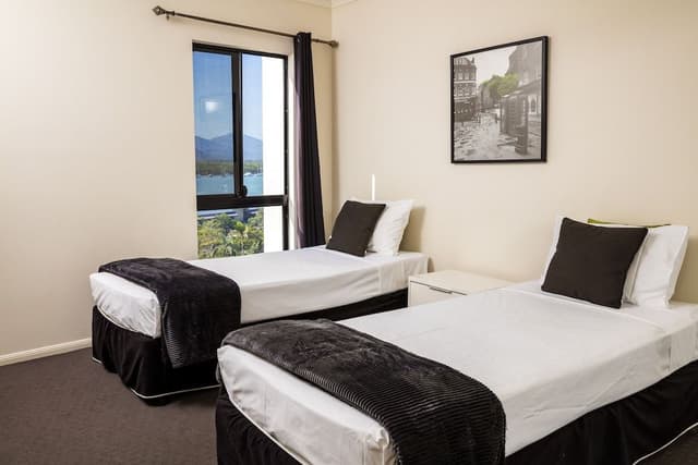 2 Bedroom Water View Apartment