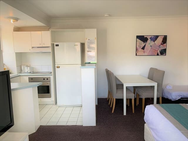 Family Apartment, 1 Bedroom, Kitchen
