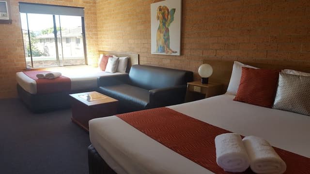 Deluxe Quadruple Room