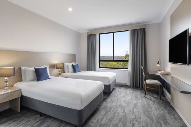 Deluxe 2 Bedroom Dual Key Apartment