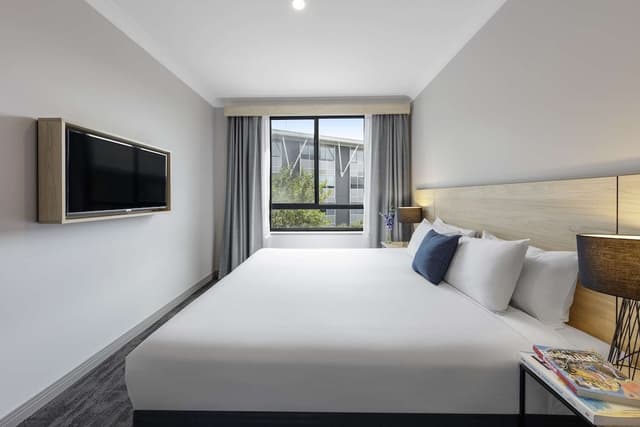Executive 2 Bedroom Dual Key