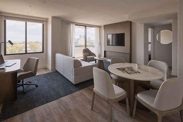 Suite, 1 Bedroom King