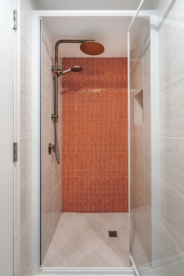 2 Bedroom Balcony - Poolside Tower