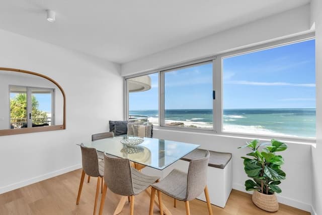3 Bedroom Apartment - Seaspray Apartments - Property Adjacent