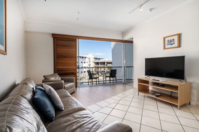 2 Bedroom Balcony - Poolside Tower