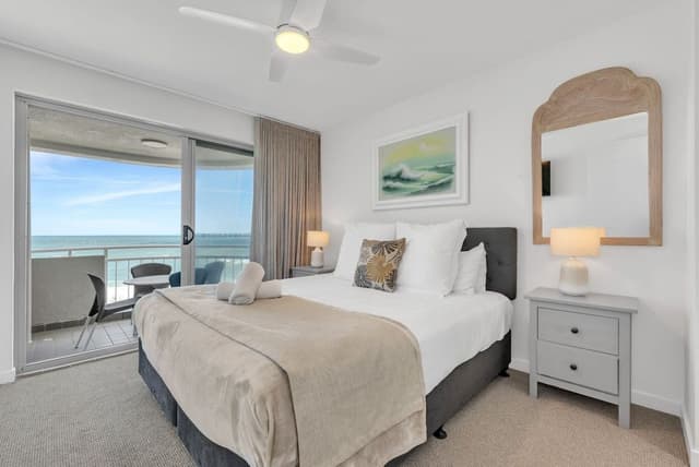 3 Bedroom Apartment - Seaspray Apartments - Property Adjacent