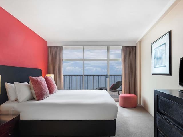 Penthouse, 2 Bedrooms (Sub Penthouse)