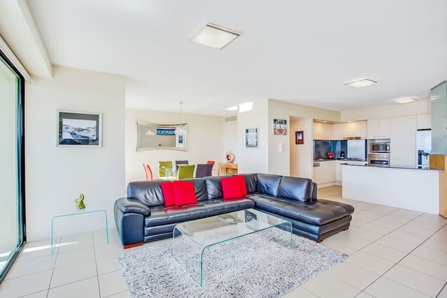 Room, 2 Bedrooms
