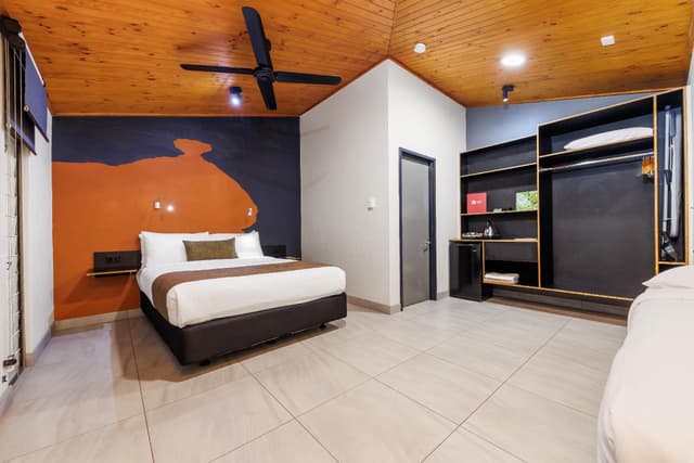 Lodge Room