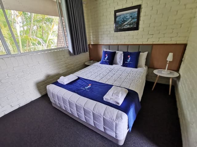 Family Suite, 2 Bedrooms, Pool View